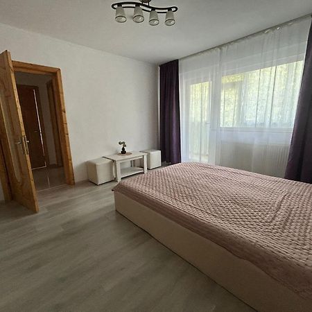 Aparthotel Brasov Neptun ภายนอก รูปภาพ