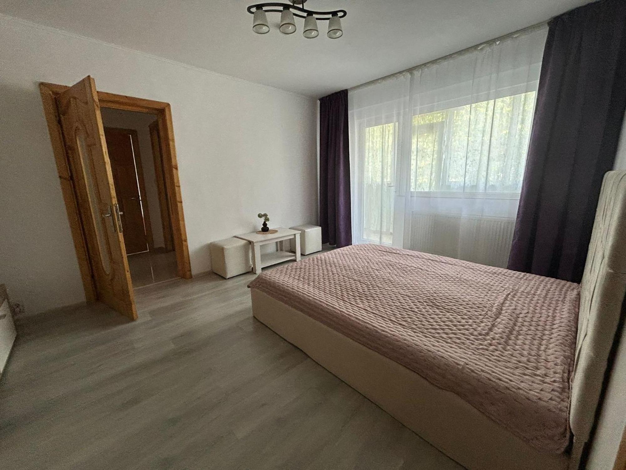 Aparthotel Brasov Neptun ภายนอก รูปภาพ